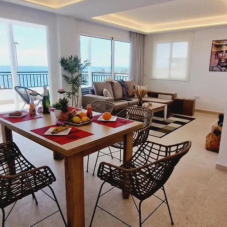 Сasa de vacaciones Rooftop Vistas, 2 Bedrooms First Line *