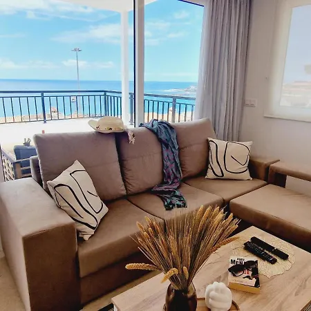 Rooftop Vistas, 2 Bedrooms First Line * ロスクリスティアーノス