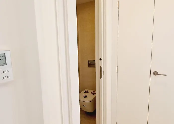 Rooftop Vistas, 2 Bedrooms First Line 펜션 로스크리스티아노스