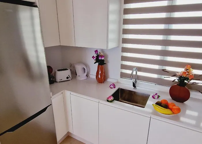 Rooftop Vistas, 2 Bedrooms First Line *