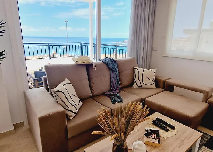 Rooftop Vistas, 2 Bedrooms First Line * 로스크리스티아노스